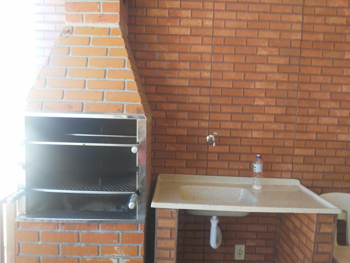 Flat Com Area Gourmet Ate 8 Pessoas * Aparecida (Sao Paulo)